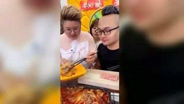 娱乐吃瓜酱求角