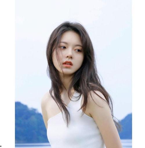 娱乐吃瓜酱赵今麦,从“娱乐吃瓜酱”到青春偶像的蜕变之路